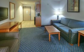 Holiday Inn Express Hotel & Suites Carlsbad By Ihg